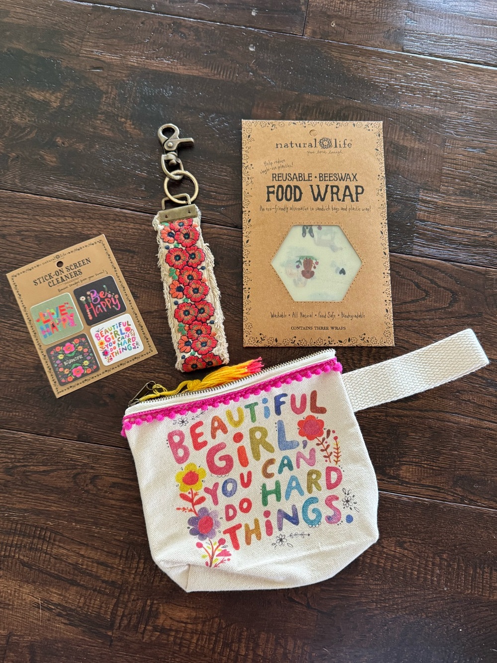 NATURAL LIFE Bundle - Canvas Pouch, Food Wraps, Key Ring, and Screen Cleaners